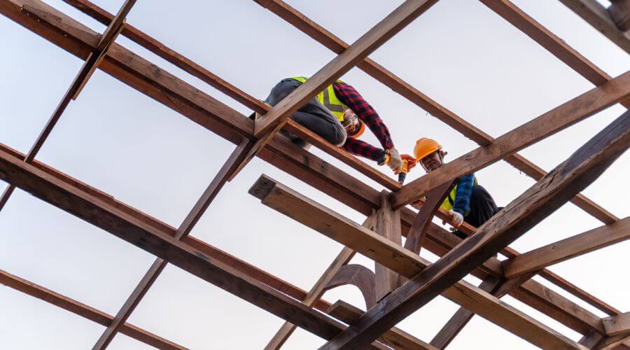 Professional New roof installation in Union Furnace, OH